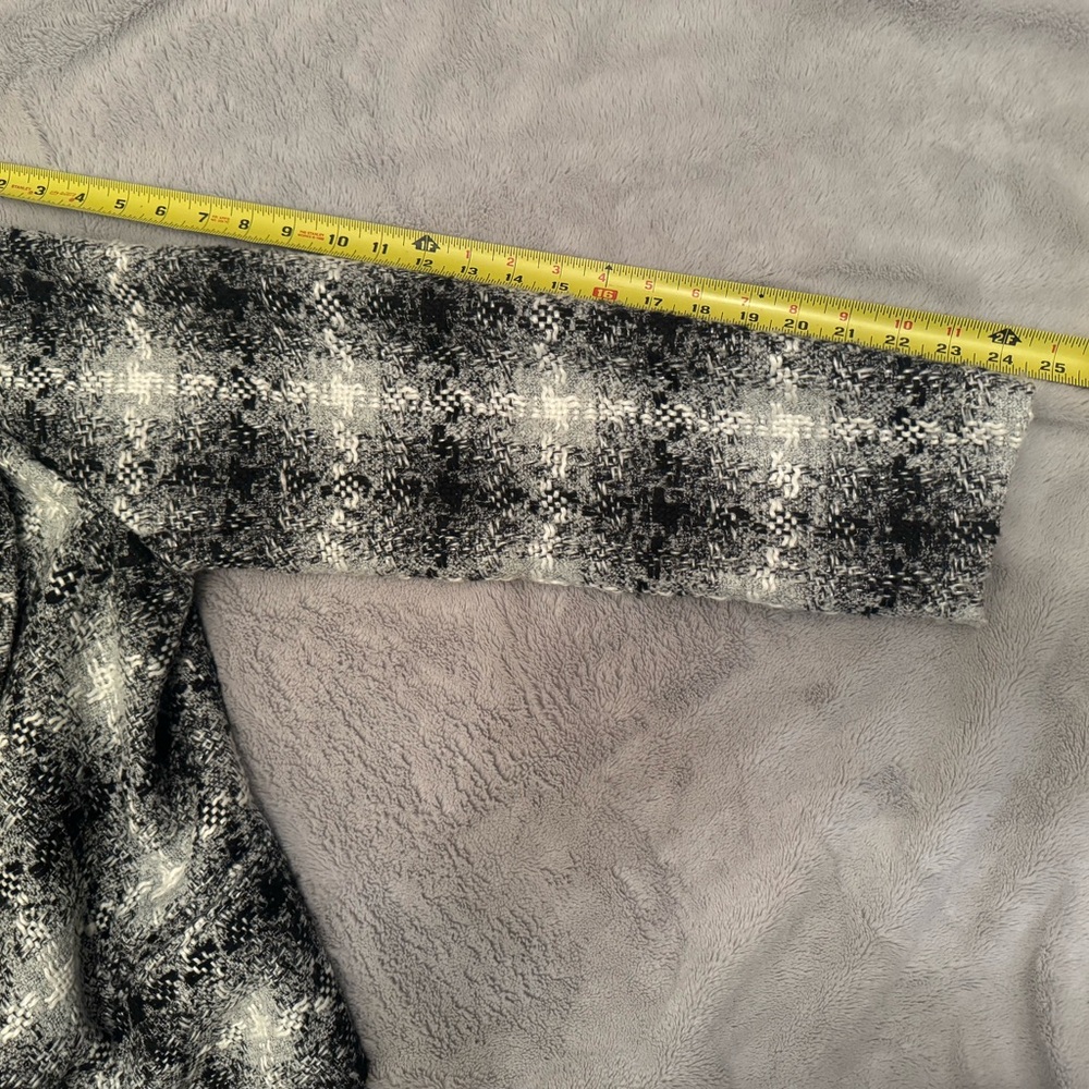 Christopher & Banks Petite Black White Plaid Tweed Boucle Blazer Jacket P/L Coat - Picture 6 of 9
